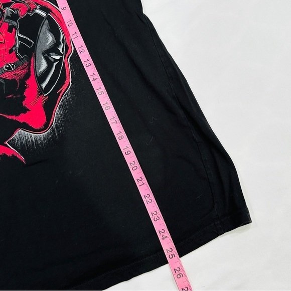WeLoveFine Marvel Deadpool Black Graphic T-shirt - Picture 5 of 6
